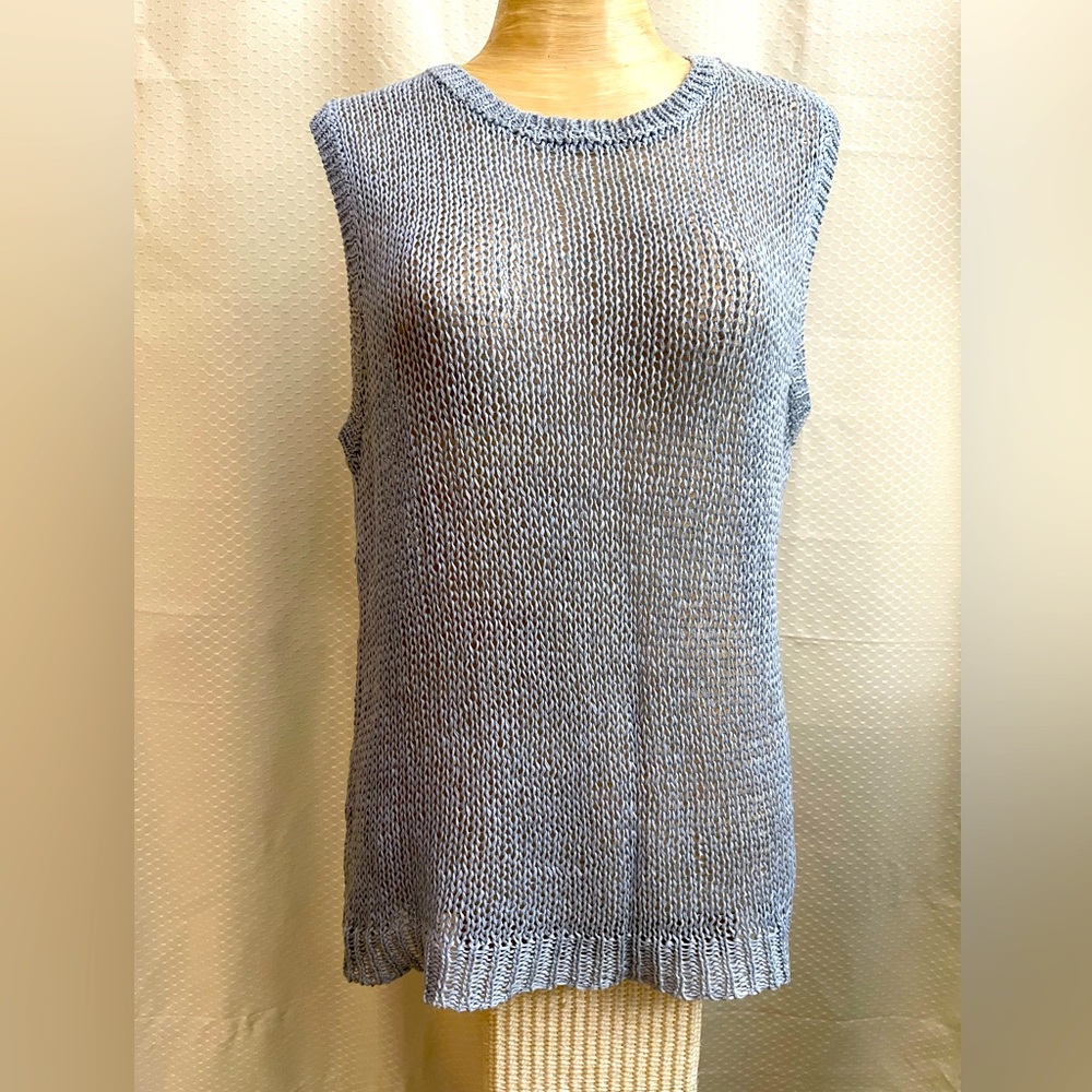 🔴 DKNY loosely knitted baby blue top. Size L - Picture 1 of 6